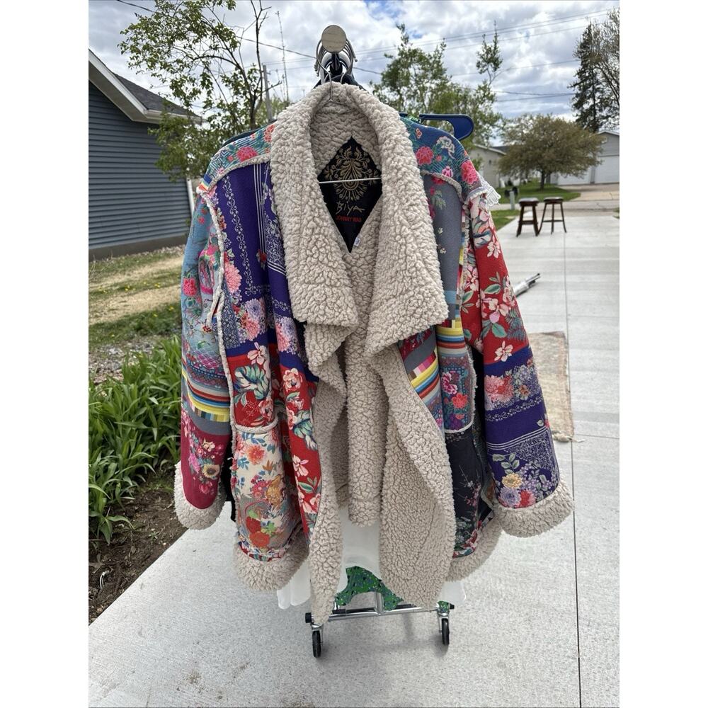 Johnny Was Anna Suede Sherpa Jacket LARGE Patchwork Print Floral - Picture 2 of 6